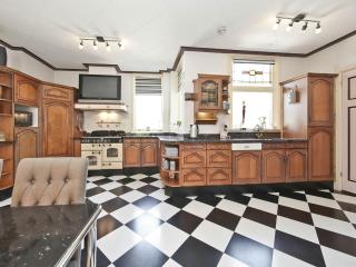 Characteristic country house with wellness, cleaning included - Lijnden - 7