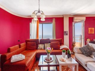 Apartment in Radazul with Stunning Sea Views, cleaning included - Radazul - 9