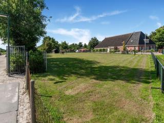 Holiday Home with bubble bath, cleaning included - Kootstertille - 4