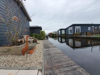 Pleasant holiday home in Giethoorn with terrace, cleaning included - Giethoorn - 7