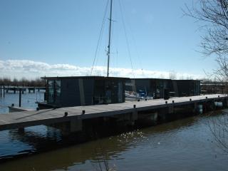 Boat in Volendam near Marina Museum, cleaning included - Volendam - 5
