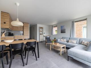 Holiday home with jetty near Amsterdam, cleaning included - Uitgeest - 3
