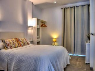 Apartment in Conil near Scenic Beaches, cleaning included - Cadice - 0