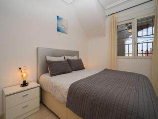 Holiday Home Costa Blanca with Pool, cleaning included - La Florida - 6