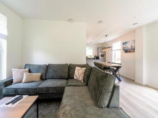 Waterside Charm Near Rotterdam, cleaning included - Simonshaven - 3