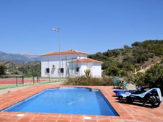 Holiday Home in Arenas with Private Pool, cleaning included - Arenas - 3