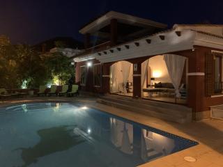 Villa in Finestrat with Pool and BBQ, cleaning included - Finestrat - 2