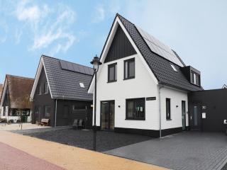Holiday Home in Stavoren with Jetty, cleaning included - Stavoren - 9