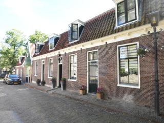 Cottage in Edam near IJsselmeer Lake, cleaning included - Edam - 3