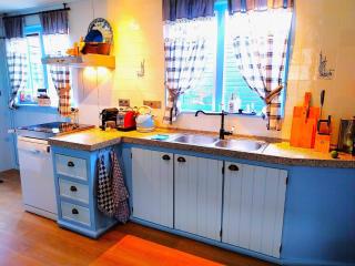 Cottage in Edam near IJsselmeer Lake, cleaning included - Edam - 0