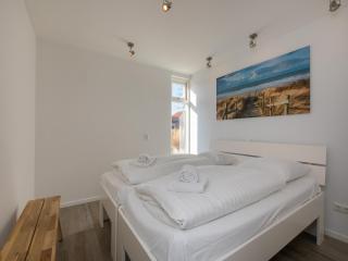 Holiday Home in Zeeland Family-Friendly, cleaning included - Serooskerke - 3