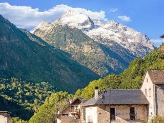 Apartment in Boí near Ski Slopes, cleaning included - Bohí - 9