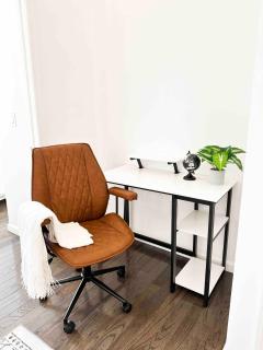 NYC 20 Min WD 4 BDRM Luxury at Great Value - North Bergen - 1