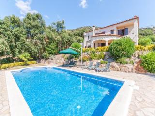 Villa in Calonge with Pool and Mountain Views, cleaning included - Calonge - 3