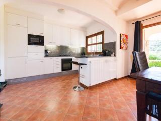 Villa in Calonge with Pool and Mountain Views, cleaning included - Calonge - 1
