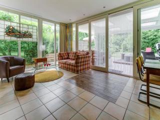 Oldenzaal Home with Whirlpool, cleaning included - Oldenzaal - 0