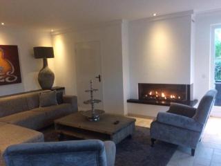 Chic Villa Getaway Near Forest, cleaning included - Zeewolde - 1