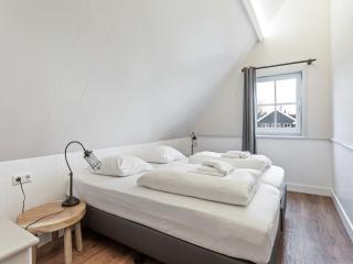 Family Retreat with EV Charger, cleaning included - Middenbeemster - 6