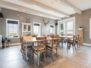 Family Retreat with EV Charger, cleaning included - Middenbeemster - 8