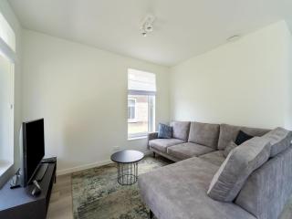 Tranquil Lakeside Stay, cleaning included - Simonshaven - 1