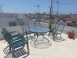 Villa with Washer, 4 Bathrooms, cleaning included - El Puerto de Santa María - 6