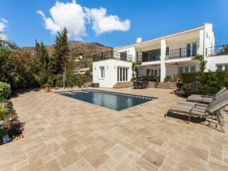 Villa in Granada with Sea Views & Pool, cleaning included - 4