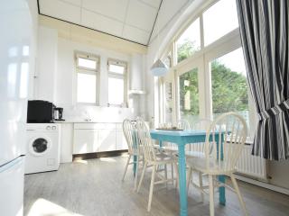 Holiday Home Bergen aan Zee near Beach, cleaning included - Bergen aan Zee - 1