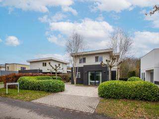 Modern Villa in Harderwijk with bubble bath, cleaning included - Zeewolde - 9