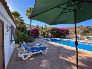 Villa in Andalusia with Private Pool & Sea Views, cleaning included - Arenas - 2