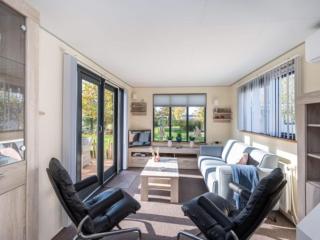 Chalet in Goedereede near North Sea Beach, cleaning included - Goedereede - 0