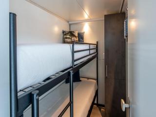 Waterlodge in Kamperland by Veerse Meer, cleaning included - Kamperland - 6