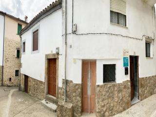 Holiday Home in Villamiel with Mountain Views, cleaning included - Villamiel - 9