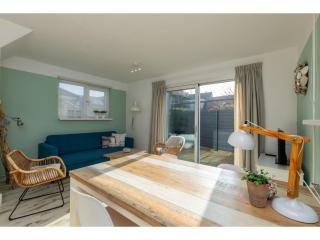 Holiday Home near Beach with Sunny Terrace, cleaning included - 3