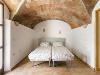 Villa in Figueres with Private Pool, cleaning included - Llers - 2