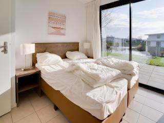 Prime villa with terrace and jetty, cleaning included - Zeewolde - 1