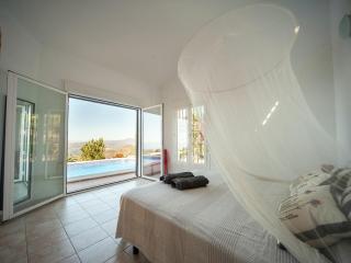 Villa in Arenas with Mediterranean Views, cleaning included - Arenas - 5