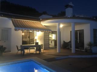 Villa in Arenas with Mediterranean Views, cleaning included - Arenas - 4