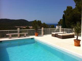 Villa in Cala Tarida with swimming pool, cleaning included - Cala Tarida - 2