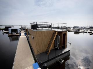 Modern houseboat with view of the Lake, cleaning included - Offingawier - 3