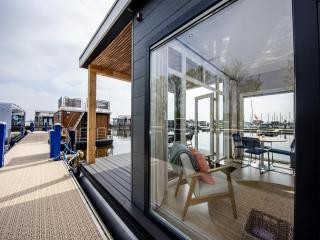 Modern houseboat with view of the Lake, cleaning included - Offingawier - 7