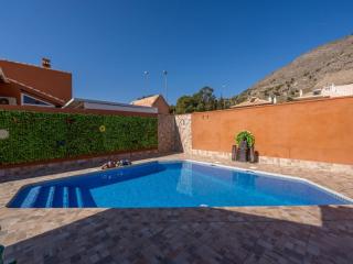Villa in Fortuna with Private Pool, cleaning included - Fortuna - 1