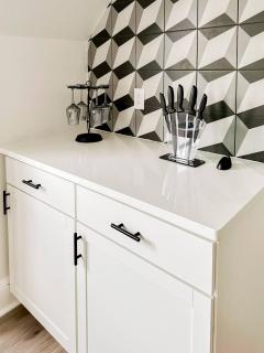 30 min to NYC Stylish 1 BD WD - Mount Vernon - 2