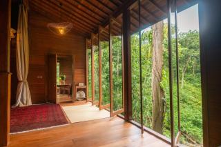 Japanese Ubud-Style Villa Near Pererenan, Canggu - Tumbak Bayuh - 1