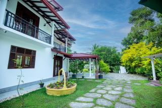 Charming Villa - - 6