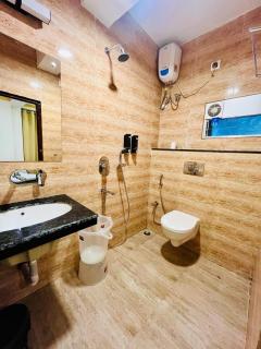 Sarai Inn - Calcutta - 9