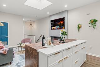 Historic Old City 1BR 1BA Near Independence Hall - 2