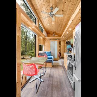 Tiny House Bliss on Brew Ridge Trail. Wintergreen - 6