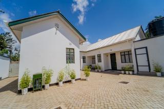 Maasaivilla - Nkunjila - 2