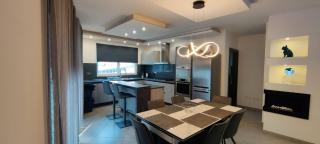 Luxury Apartment in Gzira close to Sliema 3 BR Apartment Sleep 8 - 2