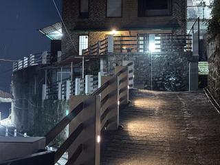 Happy Home Mussoorie - Mussoorie - 7